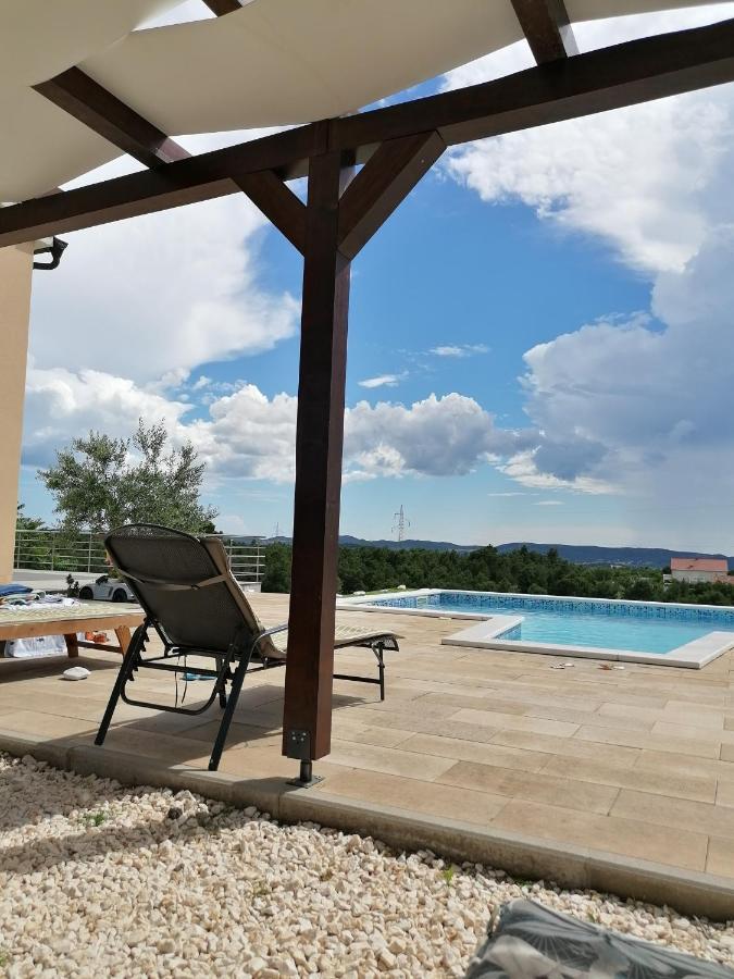 Villa Scolopax Rusticola Skradin With Heated Pool Zewnętrze zdjęcie